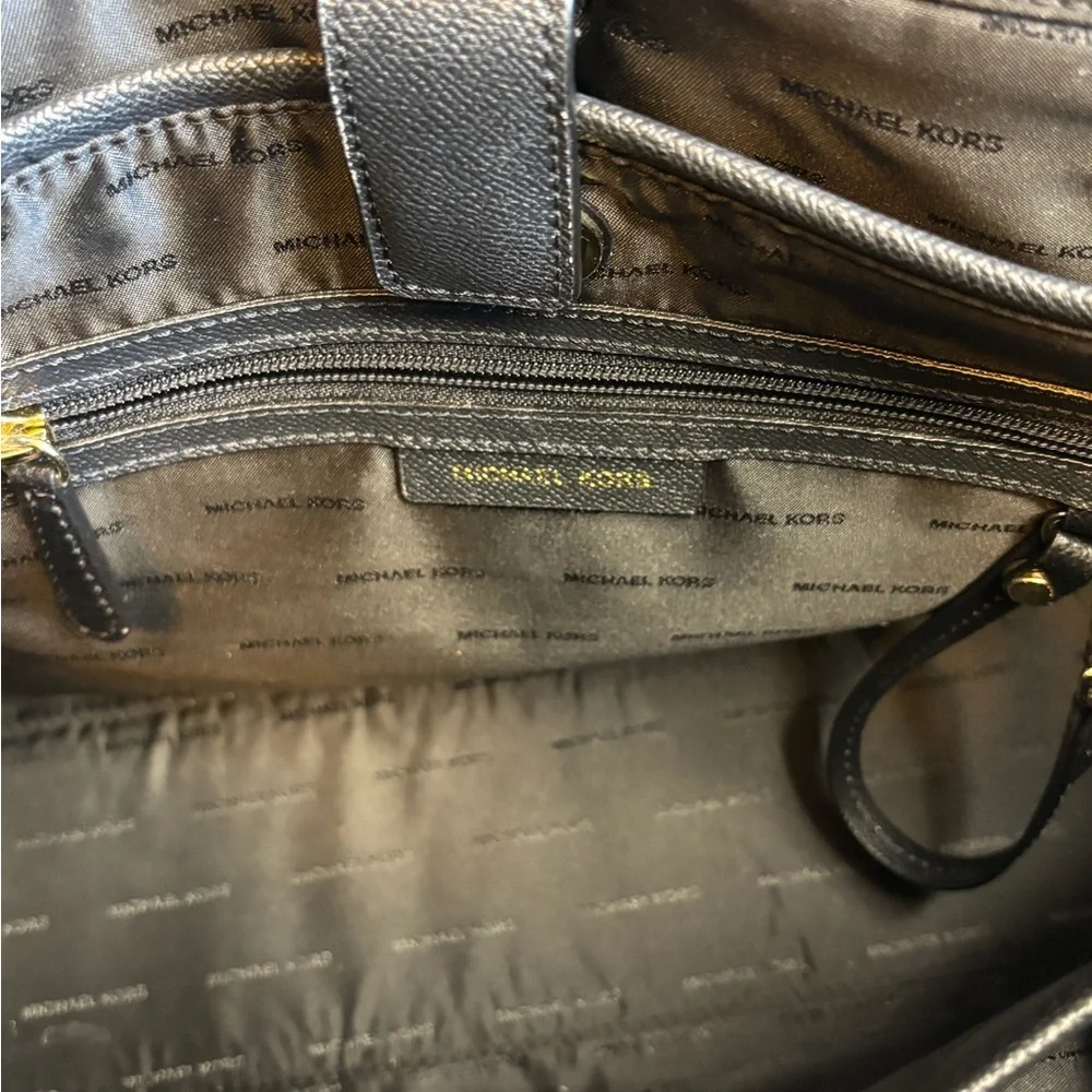 Michael Kors Maddie Medium Crossgrain Tote – Black with Gold Hardware
